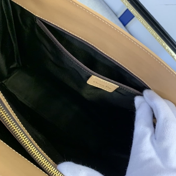 Dior Brown and Beige Tote Bag - Picture 17 of 17